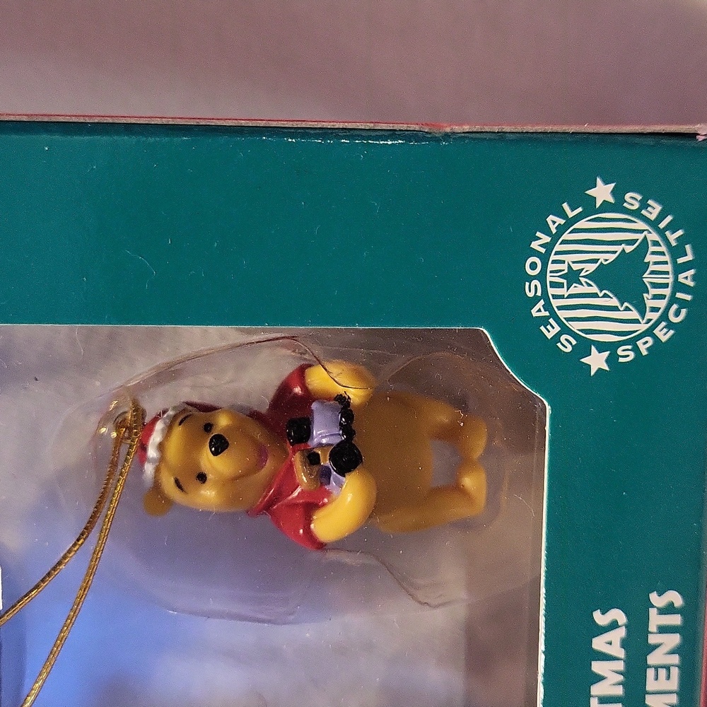Winnie-the-Pooh Christmas ornaments set of 5 Eyore Piglet Tigger - Picture 3 of 9